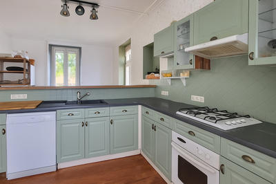 Maison bourgeoise - 220 m² - 8 pièces