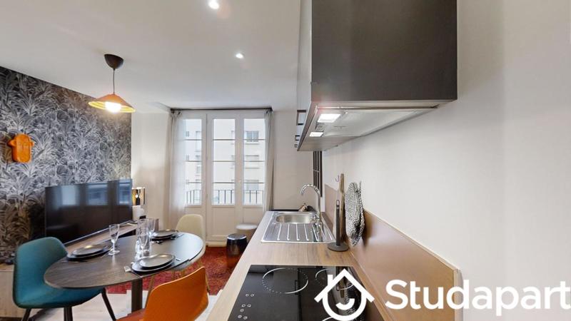 Chambre - 9 m² - 1 pièce