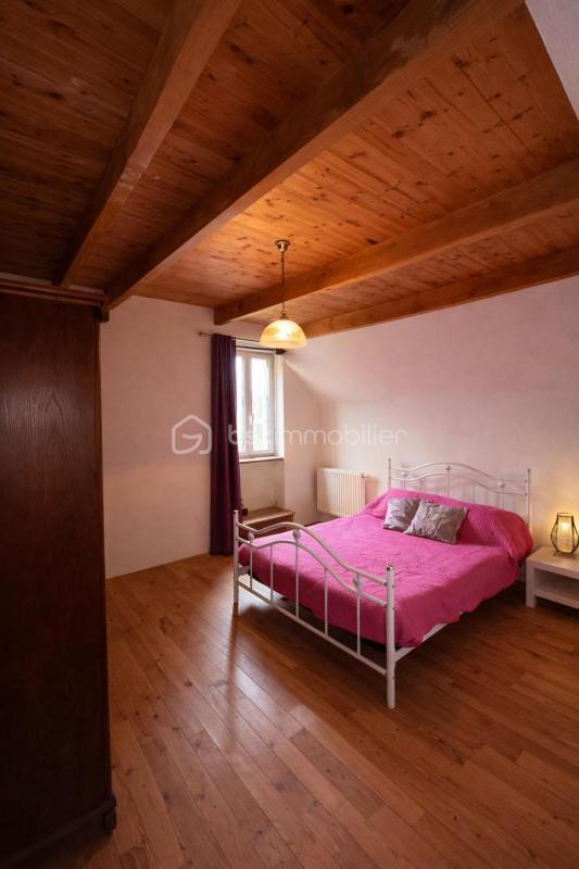 Maison en pierre - 131 m² - 4 pièces