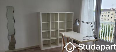 Chambre - 14 m² - 1 pièce