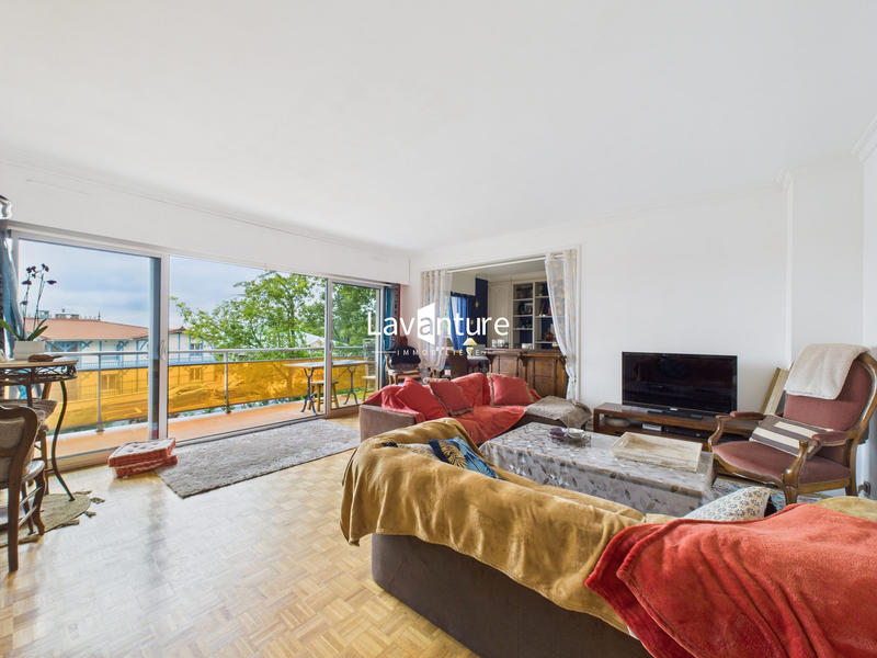 Appartement - 114 m² - 5 pièces