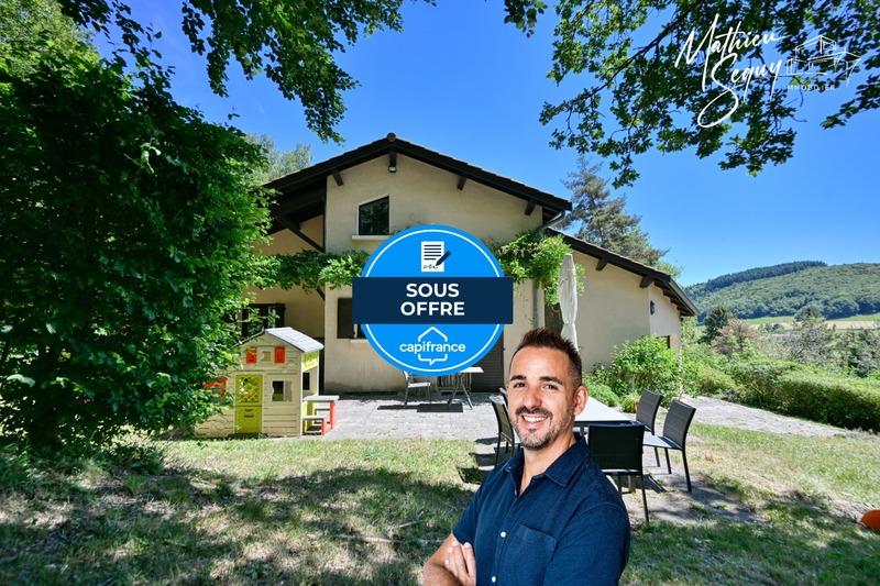 Maison - 250 m² - 10 pièces