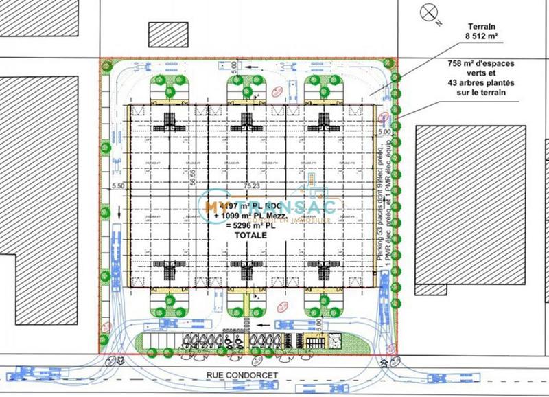 Local d'activités - 421 m²