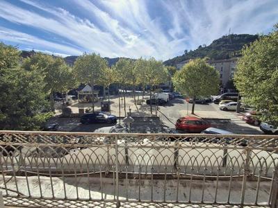 Appartement - 73 m² - 3 pièces