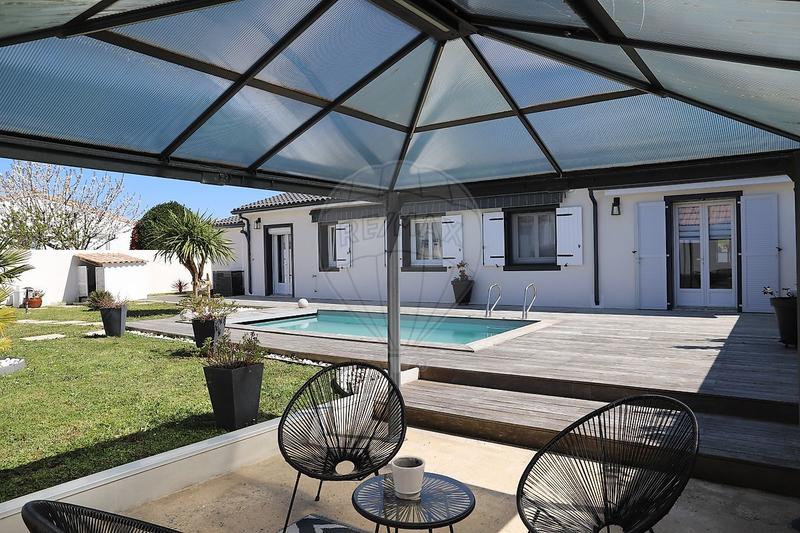 Maison - 120 m² - 5 pièces