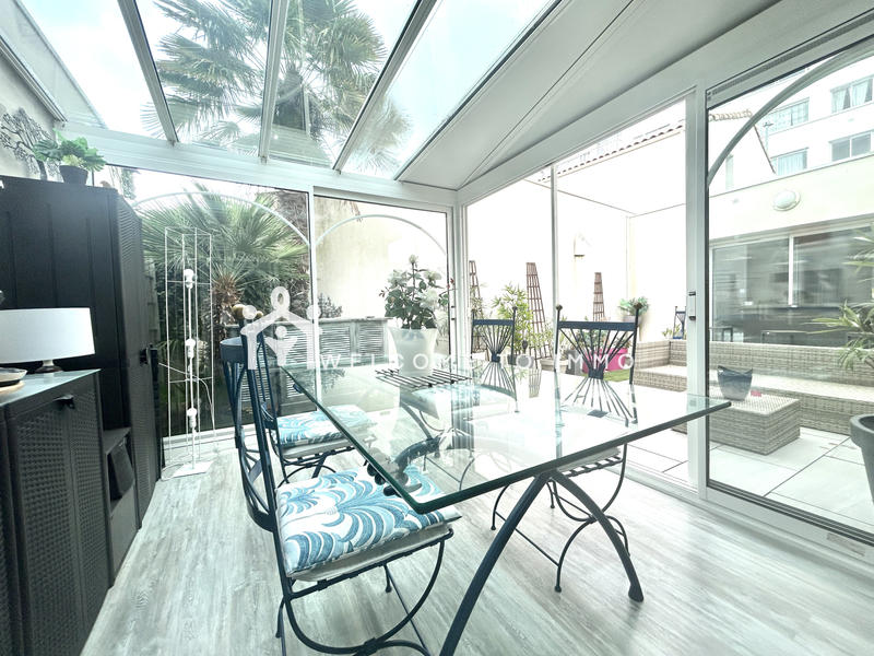 Maison - 102 m² - 4 pièces