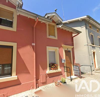 Appartement - 80 m² - 5 pièces