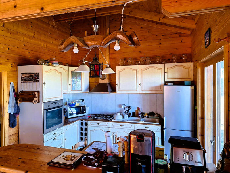 Maison - 98 m² - 4 pièces