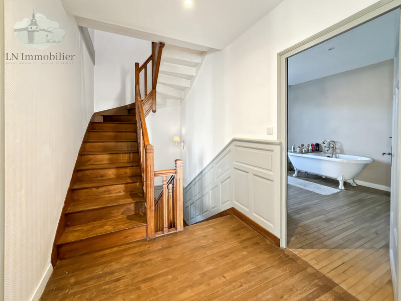 Maison - 142 m² - 5 pièces