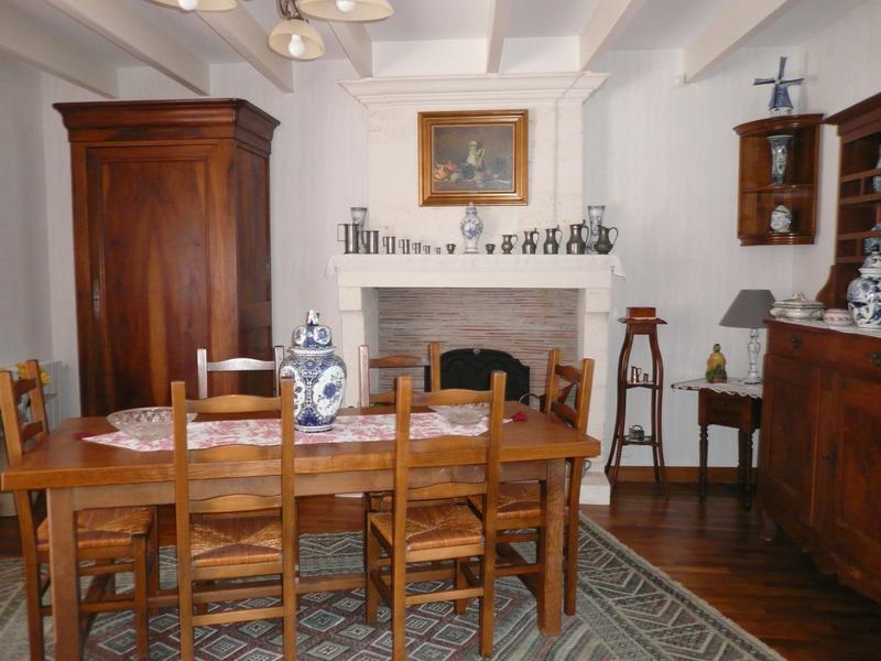 Maison - 350 m² - 9 pièces