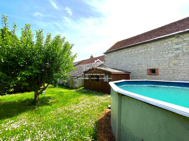 Maison ancienne - 255 m² - 8 pièces