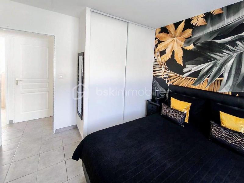 Villa - 90 m² - 4 pièces