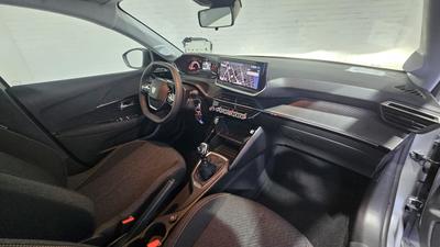 Peugeot 208 100 s&amp;S Bvm6 Style