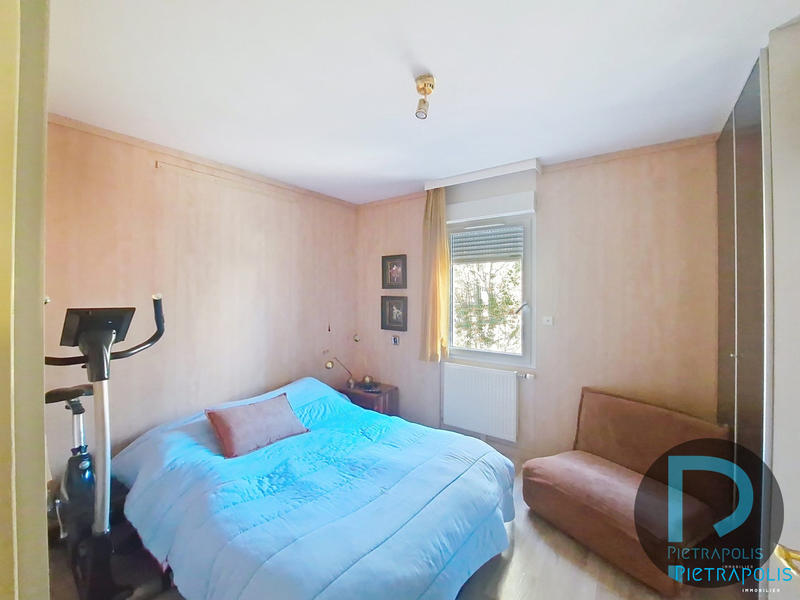 Appartement - 122 m² - 5 pièces