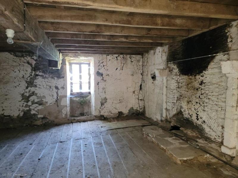 Maison - 235 m² - 9 pièces