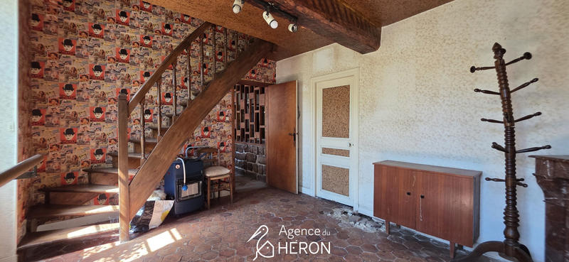 Maison - 201 m² - 7 pièces