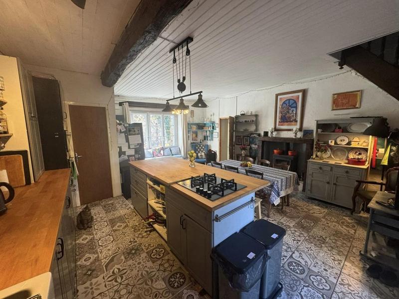 Maison - 157 m² - 7 pièces