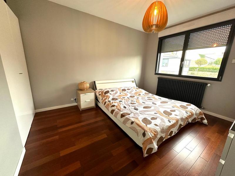 Maison - 188 m² - 8 pièces