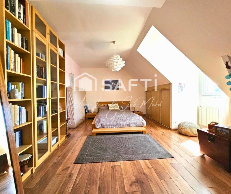 Appartement - 170 m² - 5 pièces