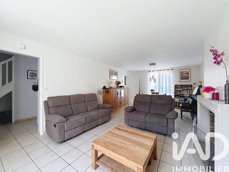 Maison - 121 m² - 6 pièces