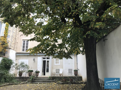 Bastide - 211 m² - 5 pièces