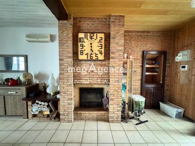 Maison - 82 m² - 5 pièces