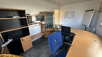 Local commercial - 84 m² - 1 pièce