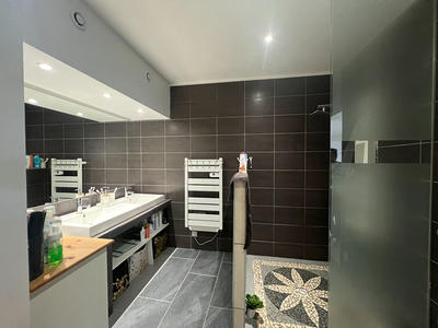 Maison - 191 m² - 8 pièces