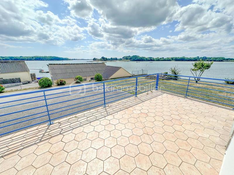 Maison - 102 m² - 5 pièces