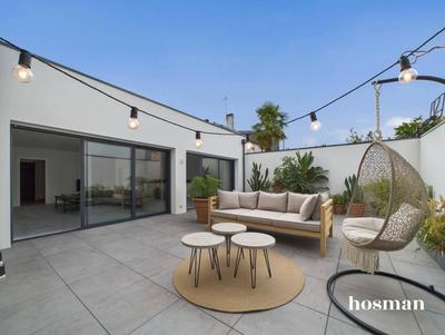 Maison - 140 m² - 5 pièces