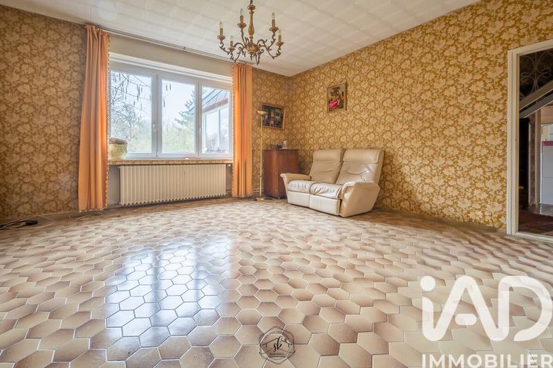 Maison - 252 m² - 8 pièces