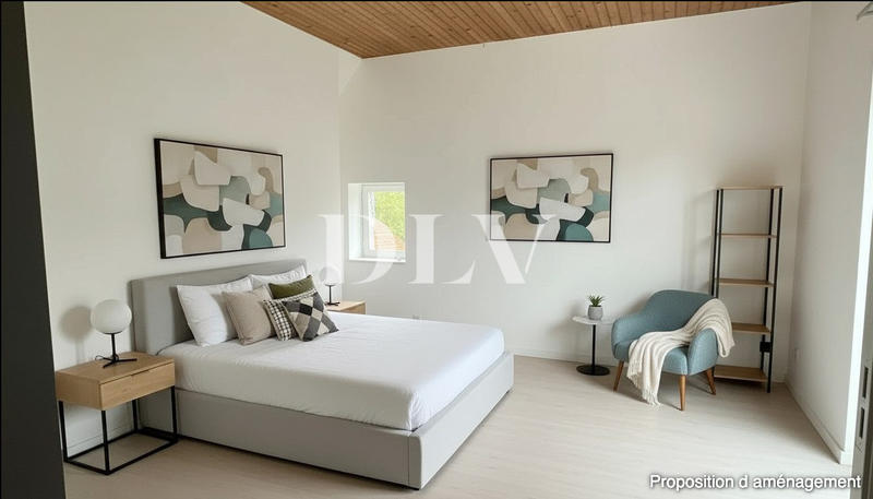 Maison - 200 m² - 8 pièces