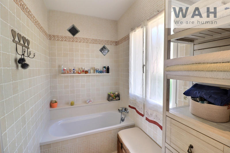 Villa - 174 m² - 5 pièces