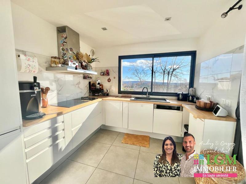 Villa - 125 m² - 4 pièces