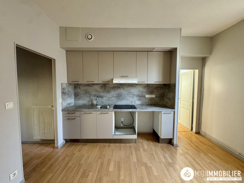 Appartement - 61 m² - 2 pièces