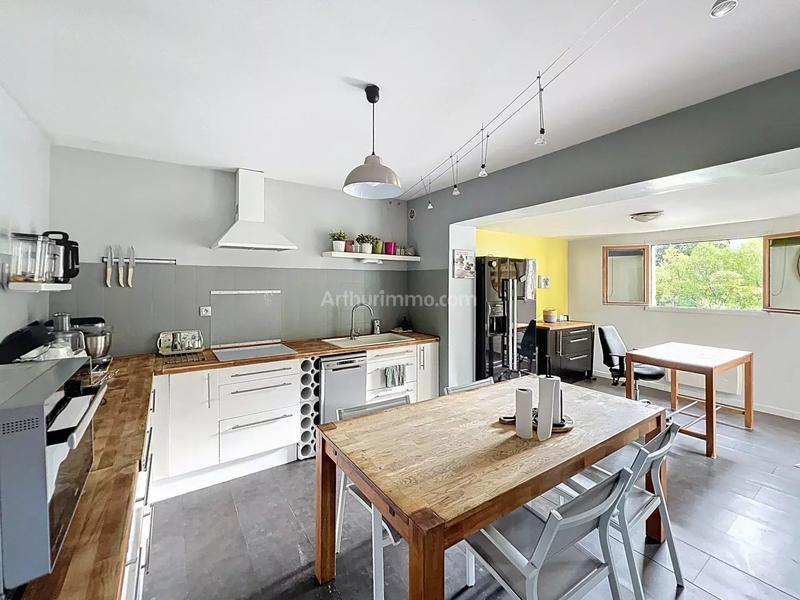 Maison - 168 m² - 5 pièces