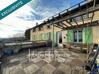 Maison - 138 m² - 5 pièces