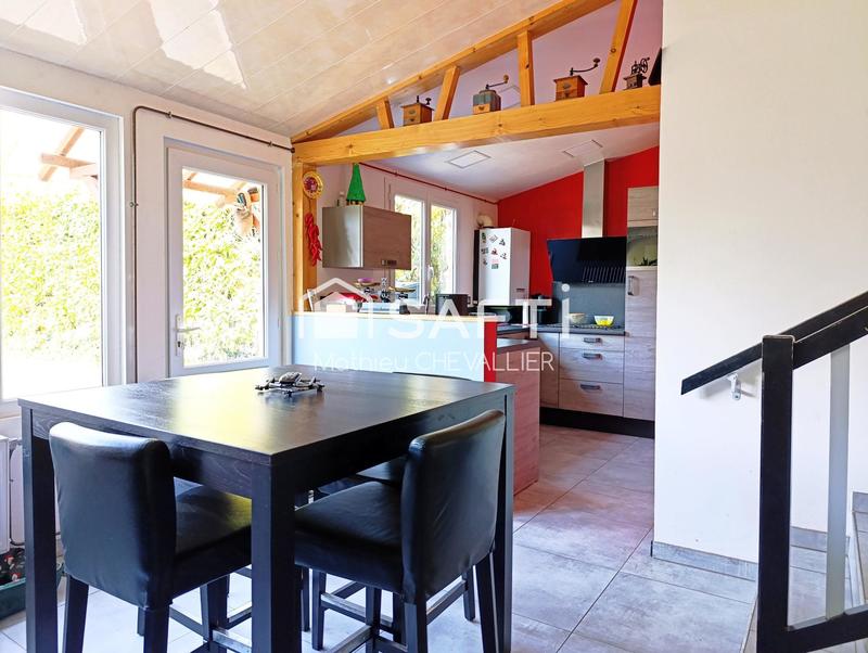 Maison - 106 m² - 5 pièces