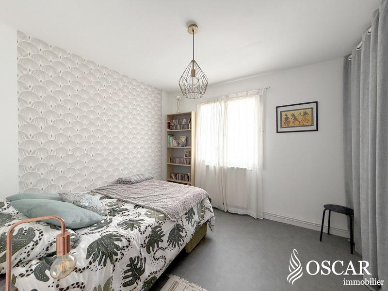 Maison - 105 m² - 5 pièces