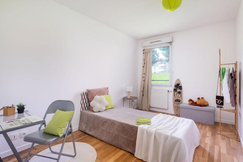 Appartement - 83 m² - 4 pièces