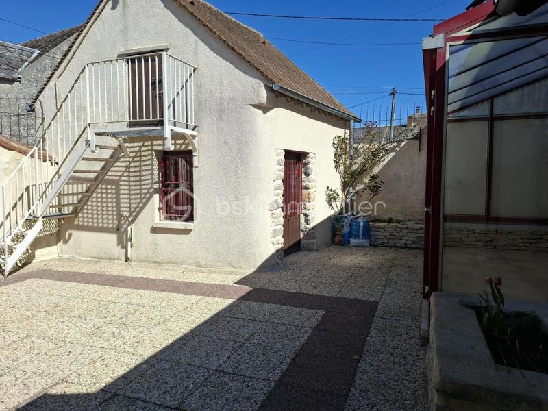 Maison en pierre - 91 m² - 4 pièces