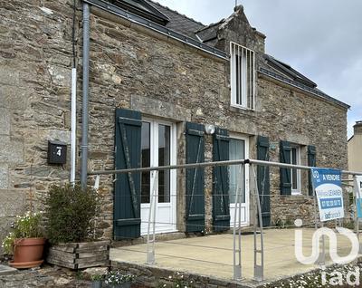 Maison - 75 m² - 5 pièces