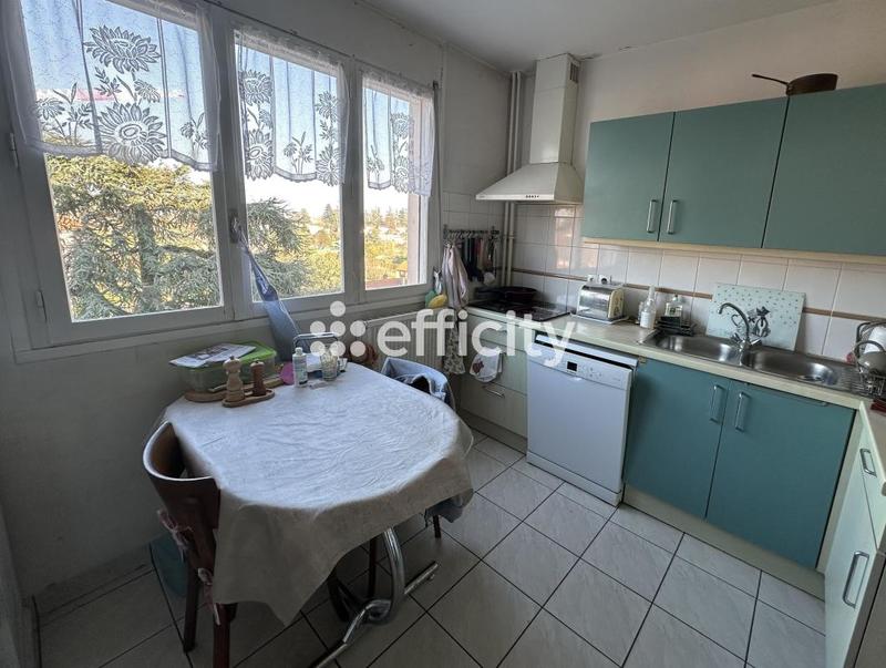 Appartement - 76 m² - 3 pièces