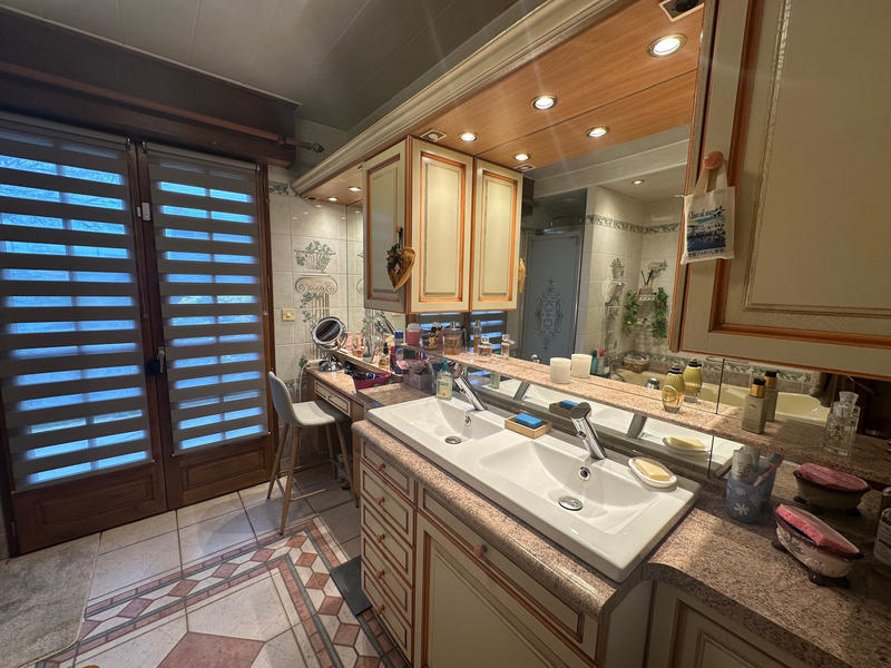 Maison - 150 m² - 6 pièces