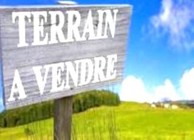 Terrain constructible - 2 500 m²