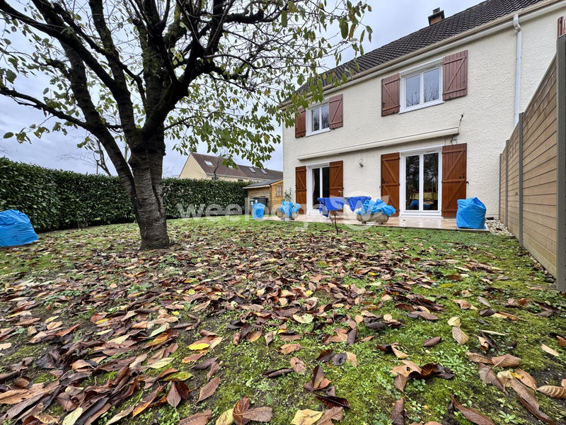 Maison - 90 m² - 5 pièces