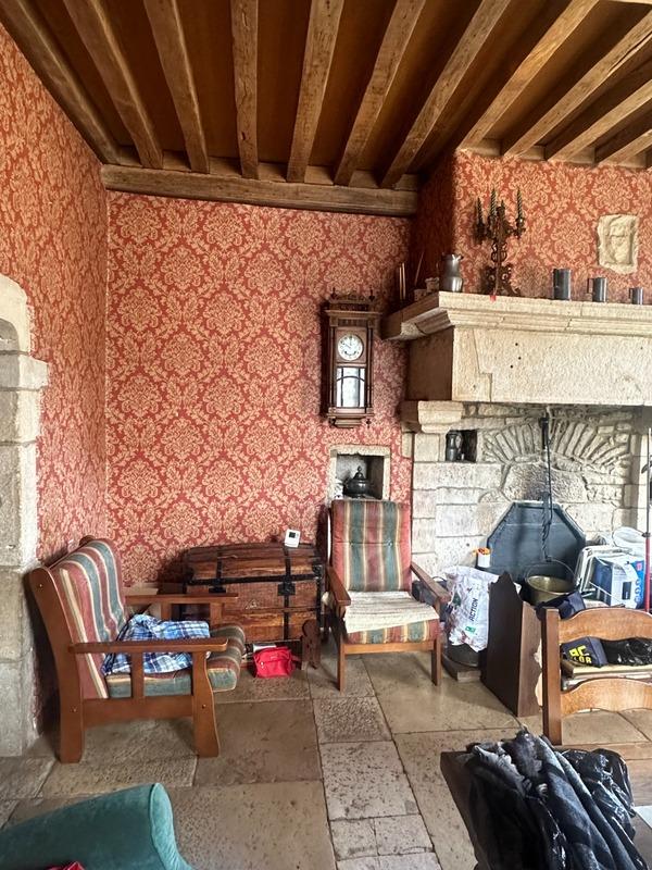 Maison - 218 m² - 8 pièces