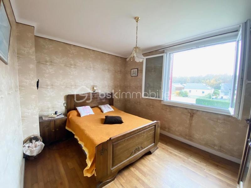 Maison - 94 m² - 5 pièces