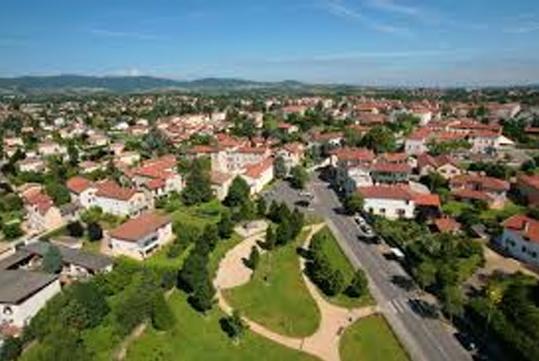 Appartement - 85 m² - 5 pièces