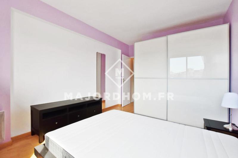 Appartement - 80 m² - 3 pièces